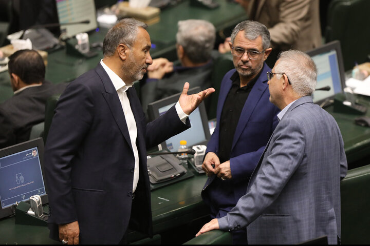نشست علنی یکشنبه ۳ مهرماه مجلس شورای اسلامی