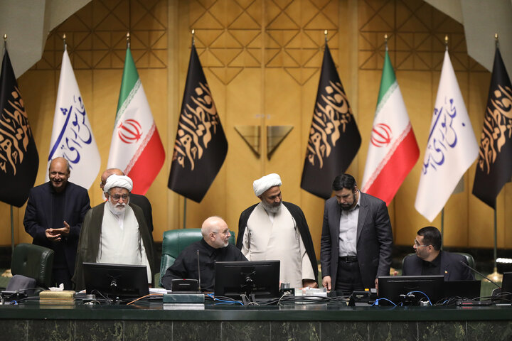 نشست علنی یکشنبه ۳ مهرماه مجلس شورای اسلامی