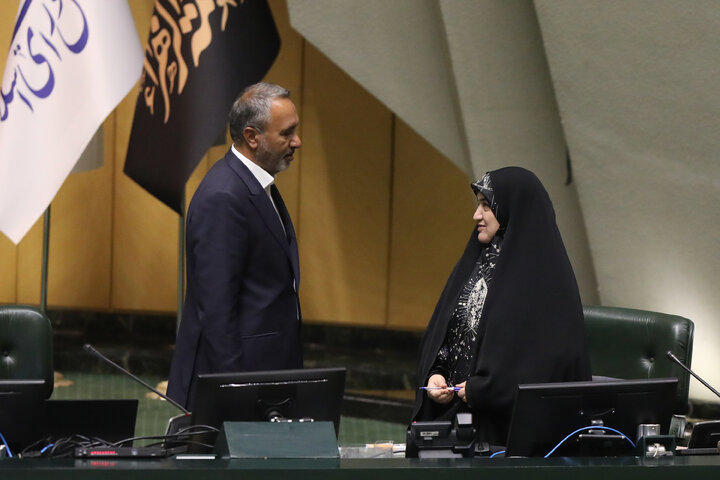 نشست علنی یکشنبه ۳ مهرماه مجلس شورای اسلامی
