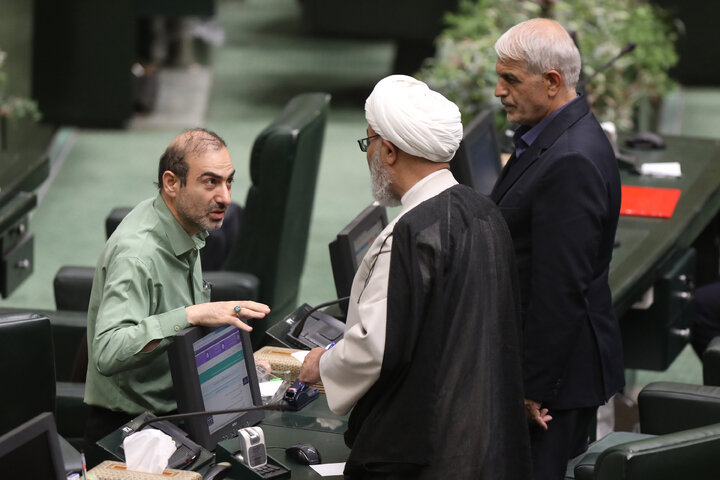 نشست علنی یکشنبه ۳ مهرماه مجلس شورای اسلامی