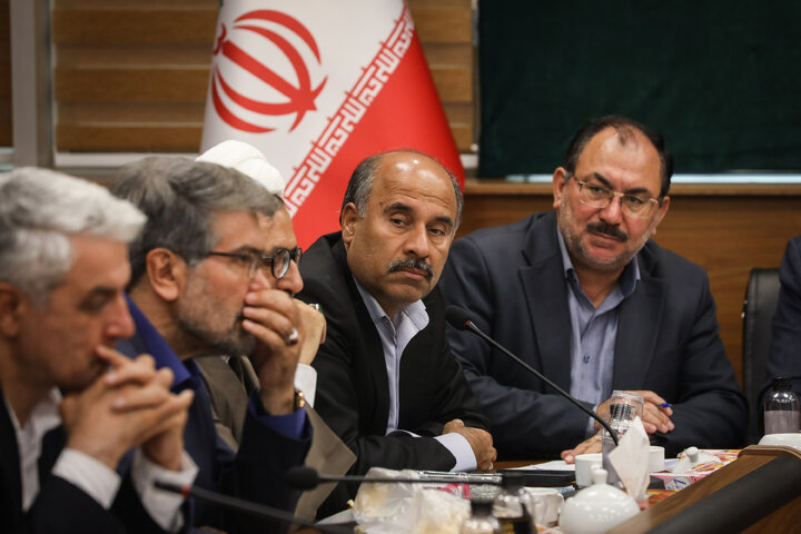 نشست دکتر قالیباف با روسای مجامع 4 آبان