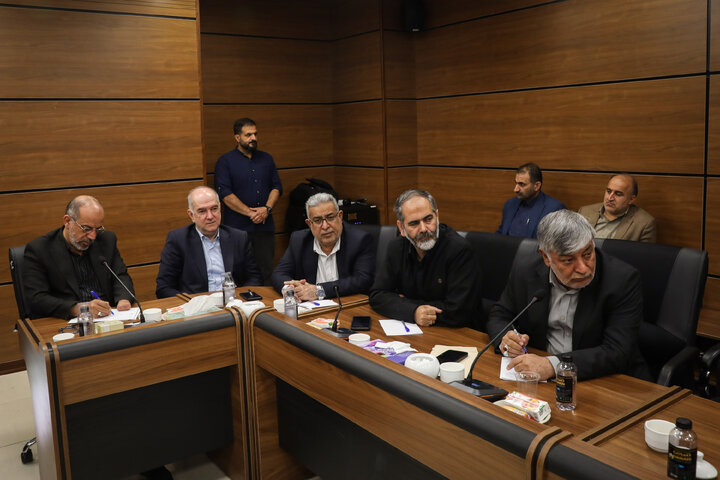 نشست دکتر قالیباف با روسای مجامع 4 آبان