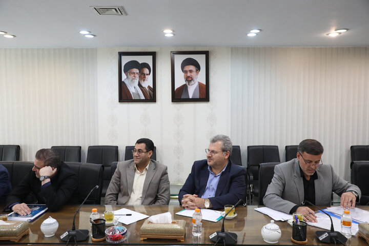 نشست مشترک استاندار همدان با مجمع نمایندگان این استان در مجلس