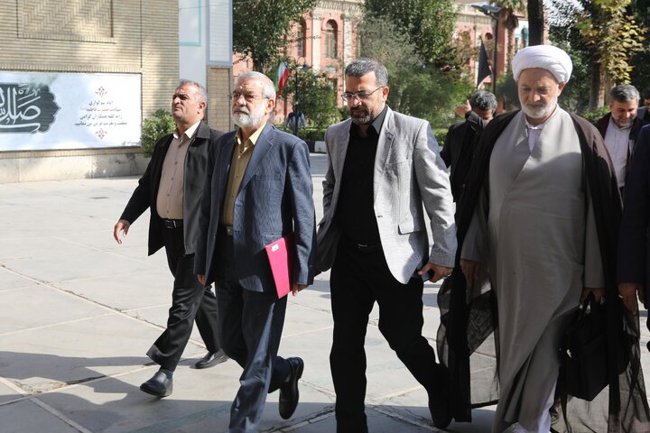 بازدید کمیسیون شوراها از سازمان ثبت احوال کشور