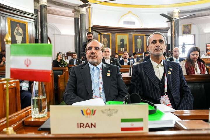 سخنرانی احمد نادری در دوازدهمین مجمع پارلمانی بریکس - هند