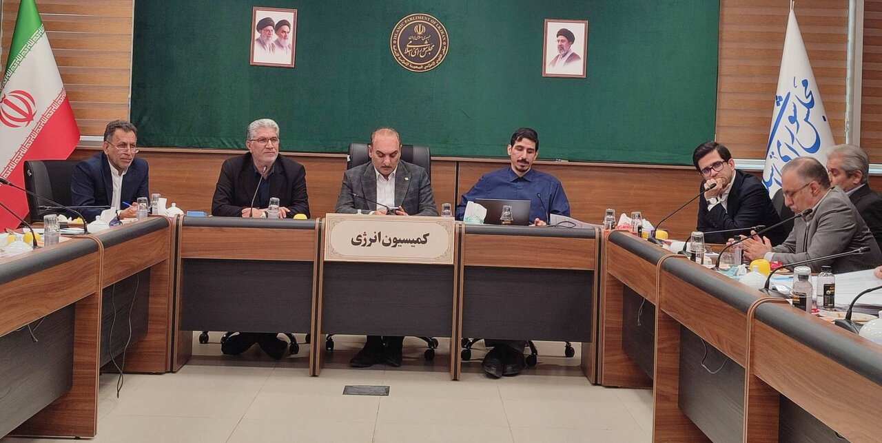 وضعیت مطلوب ذخایر سوخت نیروگاهها برای زمستان