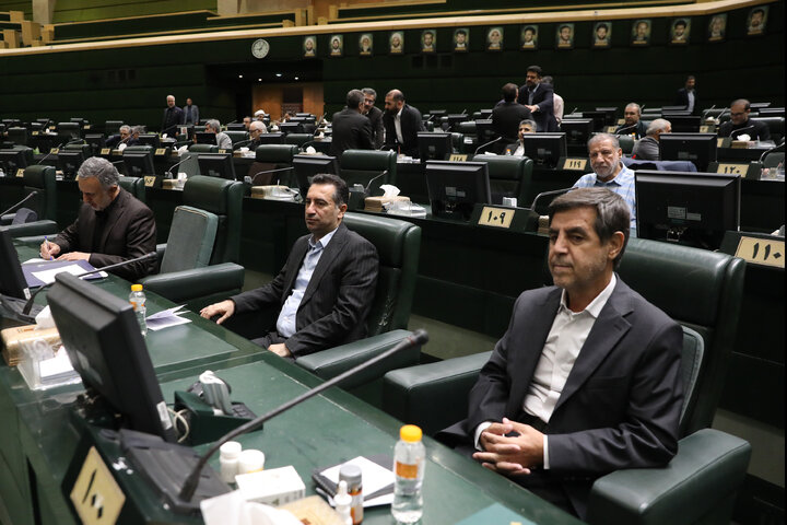 نشست علنی سه‌شنبه ۵ آبان ماه مجلس شورای اسلامی