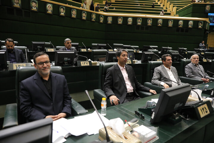 نشست علنی سه‌شنبه ۵ آبان ماه مجلس شورای اسلامی