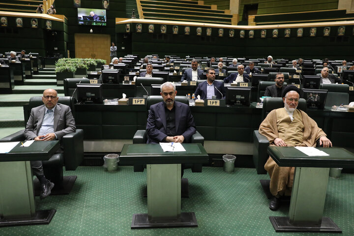 نشست علنی سه‌شنبه ۵ آبان ماه مجلس شورای اسلامی