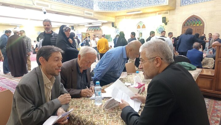 گره‌گشایی بی‌واسطه «فلسفی» از مشکلات شهروندان شرق تهران/از وام و اشتغال تا مسائل انتظامی و مدیریت شهری