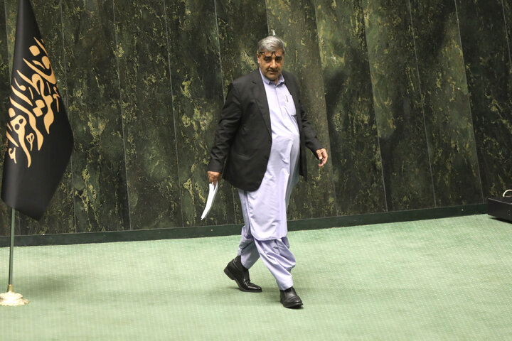 ناطقان میان دستور نشست علنی 5 آبان ماه مجلس
