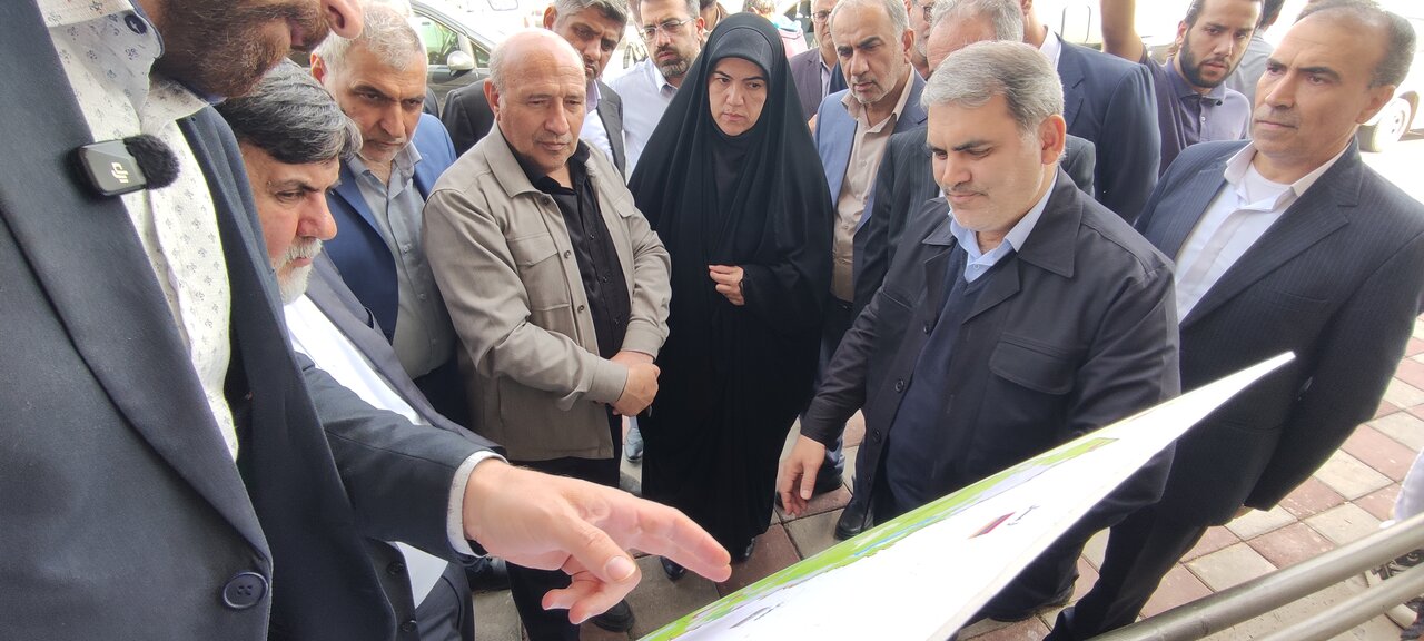 رفع موانع تولید و تقویت کارکرد مناطق آزاد در اولویت سفر به ماکو است