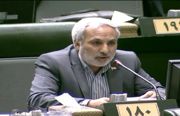 ماموریت نایب رئیس مجلس به کمیسیون انرژی برای ورود به مسئله مازوت‌سوزی و قطع برق