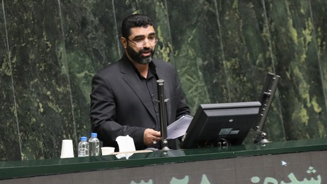 مسئولان در اولویت معیشت و اقتصاد به خودفراموشی دچار نشوند