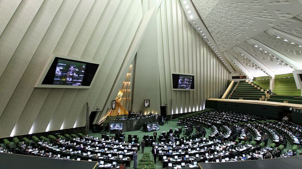موافقت نمایندگان با طرح استفساریه معافیت مالیاتی شرکت‌ها و موسسات حمل و نقل