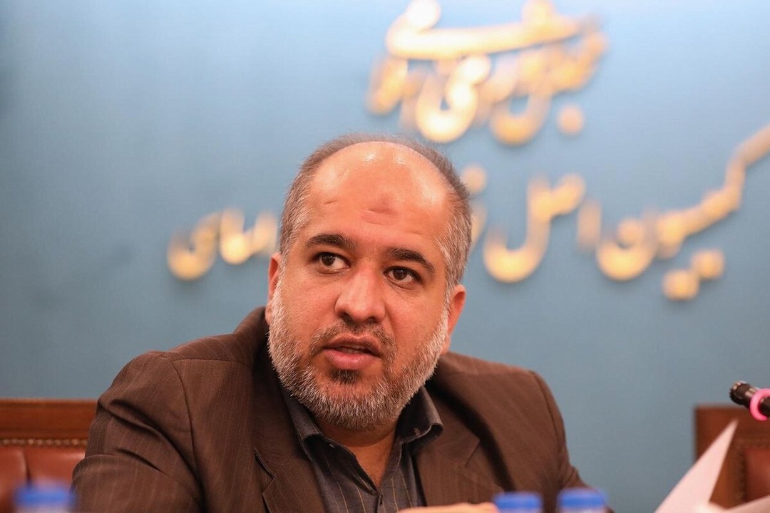 پتروشیمی لرستان حجم عظیمی از محصولات پتروشیمی را دپو کرده است