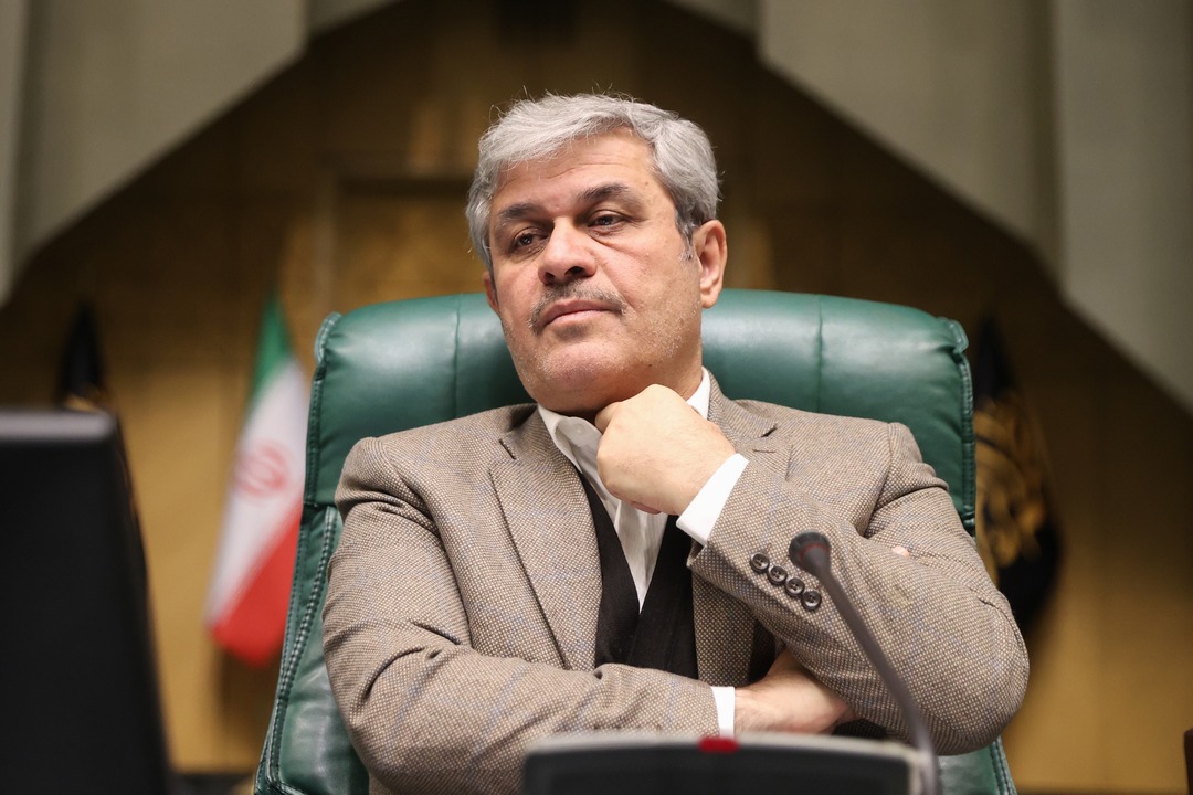 ایراد هیات عالی مجمع تشخیص به تخصیص ارز برای واردات خودرو رفع می شود