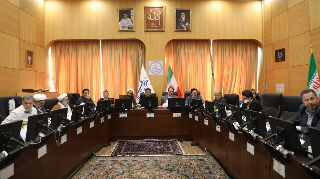 تصویب کلیات طرح اصـلاح قانون مجازات اخلالگران در نظام اقتصـادی و لایحه قضازدایی