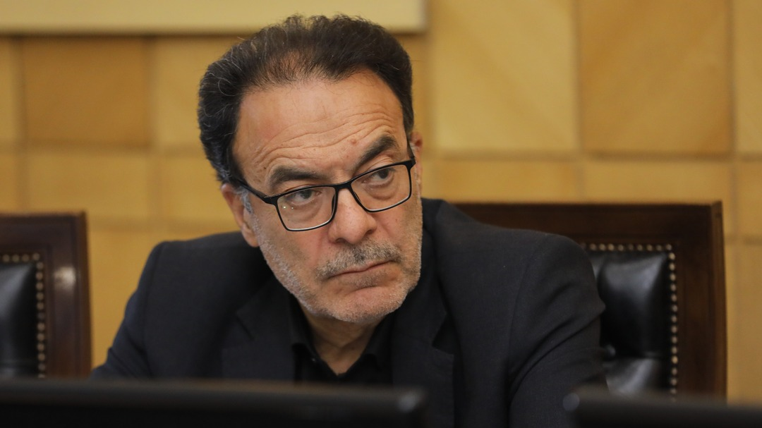 حادثه بندر شهیدرجایی تاثیری در قیمت کالاهای استراتژیک ندارد/روند ترخیص کالا از بنادر باید کاهش داده شود