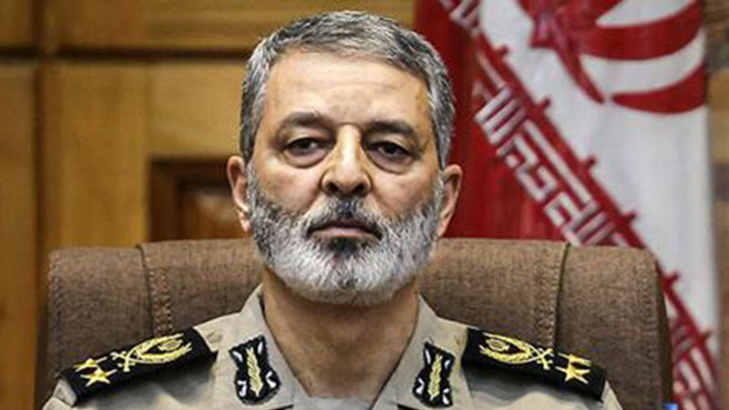 سرلشکر موسوی شهادت چهار تن از کارکنان پدافند هوایی ارتش در اقدام تجاوزکارانه رژیم صهیونیستی را تبریک و تسلیت گفت