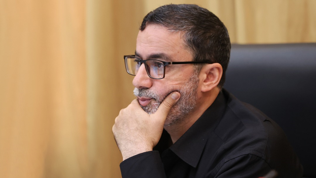 بانک مرکزی با تزریق ارز به بازار نرخ را کاهش دهد/کانال‌های مجازی قیمت ساز مسدود شوند