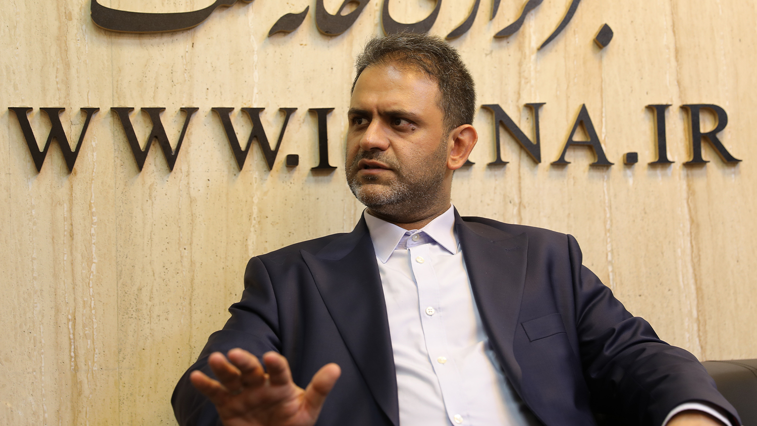 آرامش و آبادانی برای ایران از لوله تفنگ آمریکای کودک‌کُش در نمی‌آید