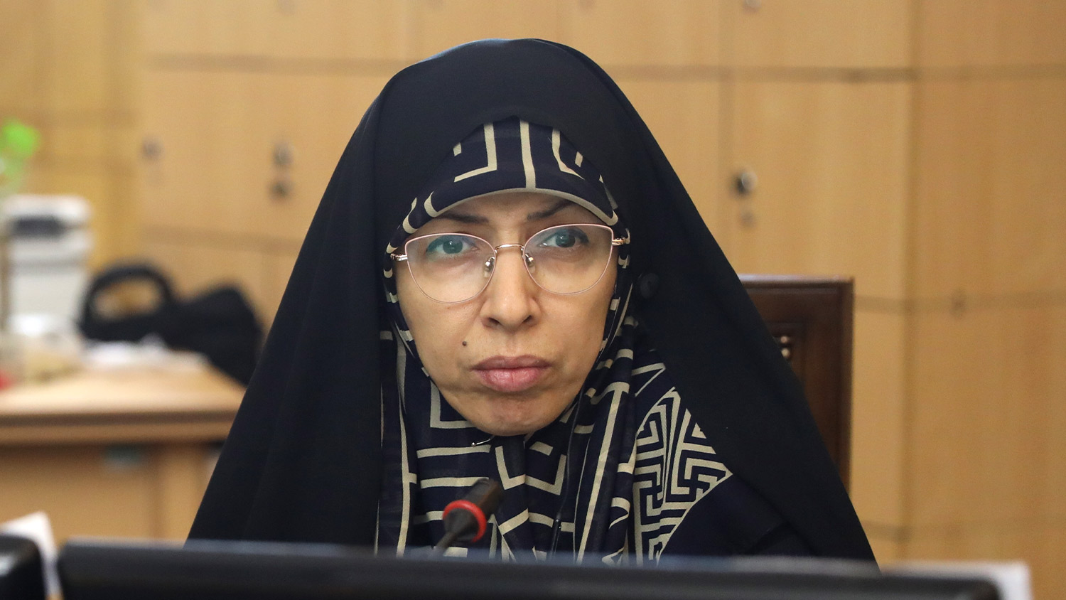 بررسی طرح تشکیل سازمان نظام بهورزان/ تلاش برای  اصلاحات ساختاری و بهبود وضعیت معیشتی و شغلی بهورزان