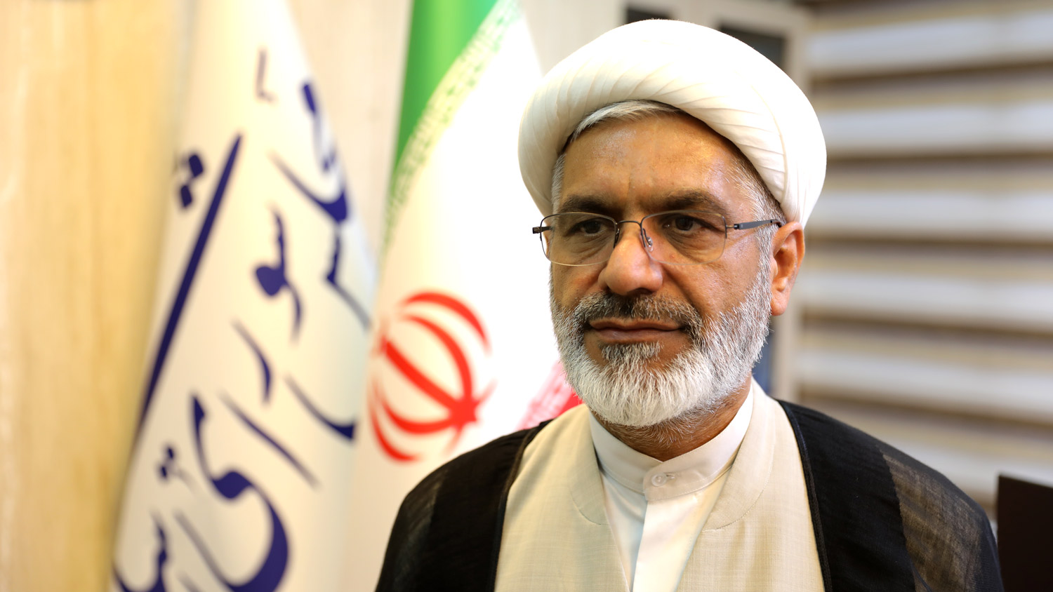 ظرفیت پذیرش دانشجویان پزشکی کم است/ ۹۷ درصد متقاضیان پشت درهای بسته می‌مانند