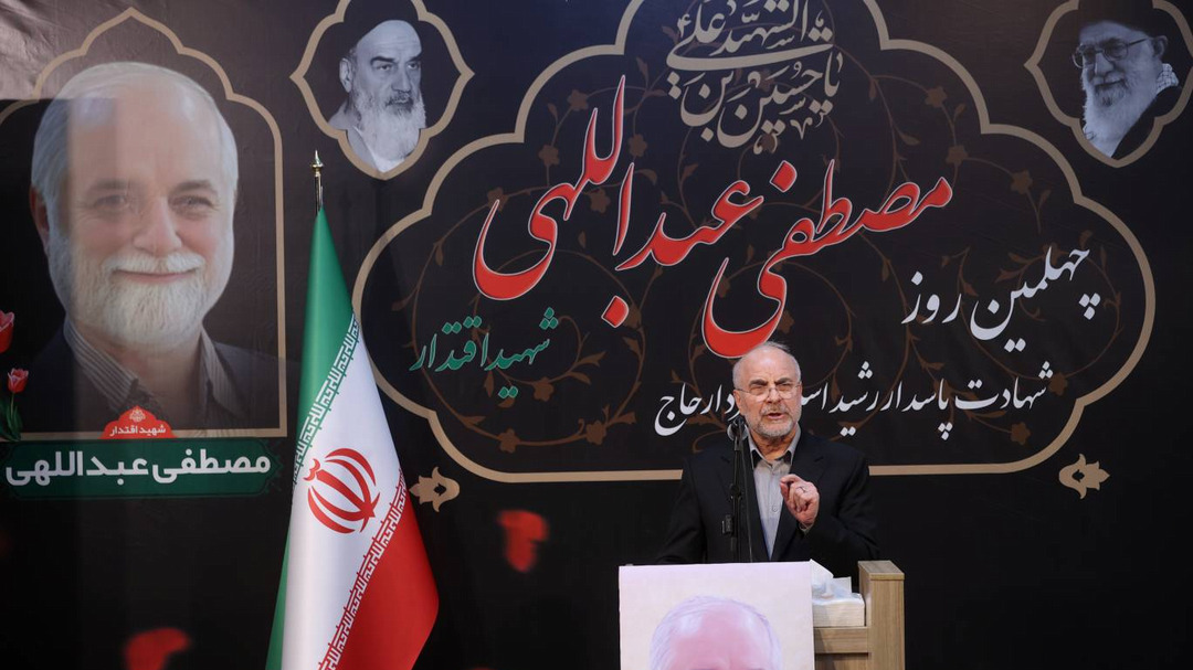 حضرت امام(ره) فرمودند از جنگنده‌ها و تهدیدات نترسید، از خالی بودن مساجد بترسید/مشکل کشور کمبود درآمد نیست، هدررفت سرمایه‌ها و ناترازی مدیریت است