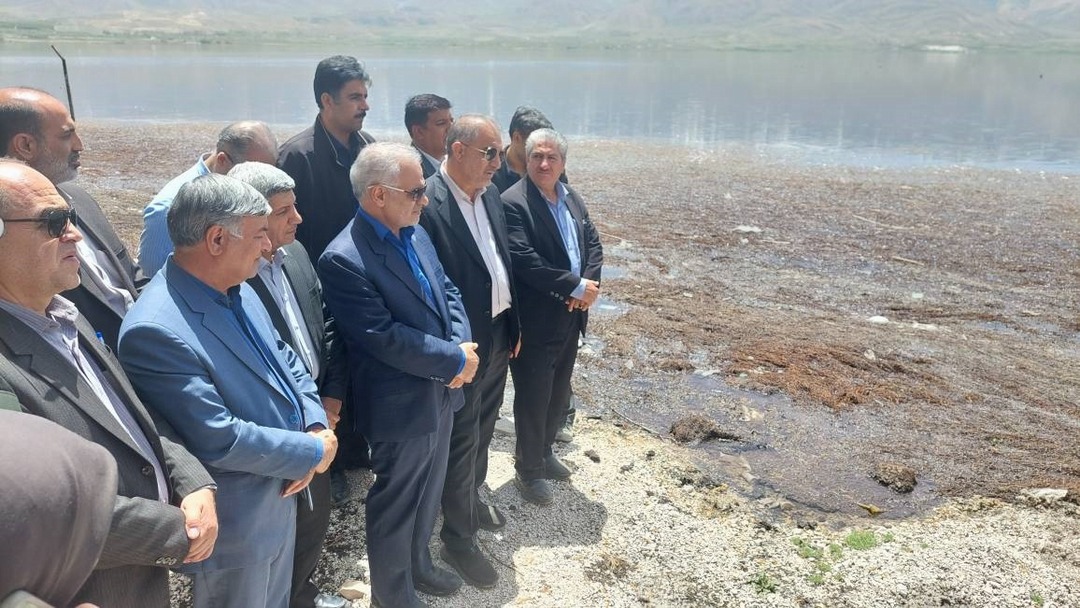 اعضای کمیسیون کشاورزی مجلس از تالاب چغاخور بازدید کردند
