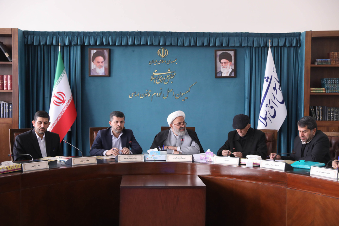 تشکیل اولین جلسه فراکسیون «شعائر اسلامی، قرآن و زیارت»/ پیش‌بینی و معرفی یک رابط قرآنی برای هر استان از میان نماینده‌های مجلس