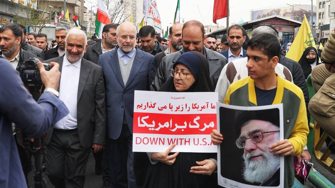 حضور رئیس مجلس در راهپیمایی روز قدس/ دکتر قالیباف پیش از خطبه‌های نماز جمعه تهران سخنرانی می کند