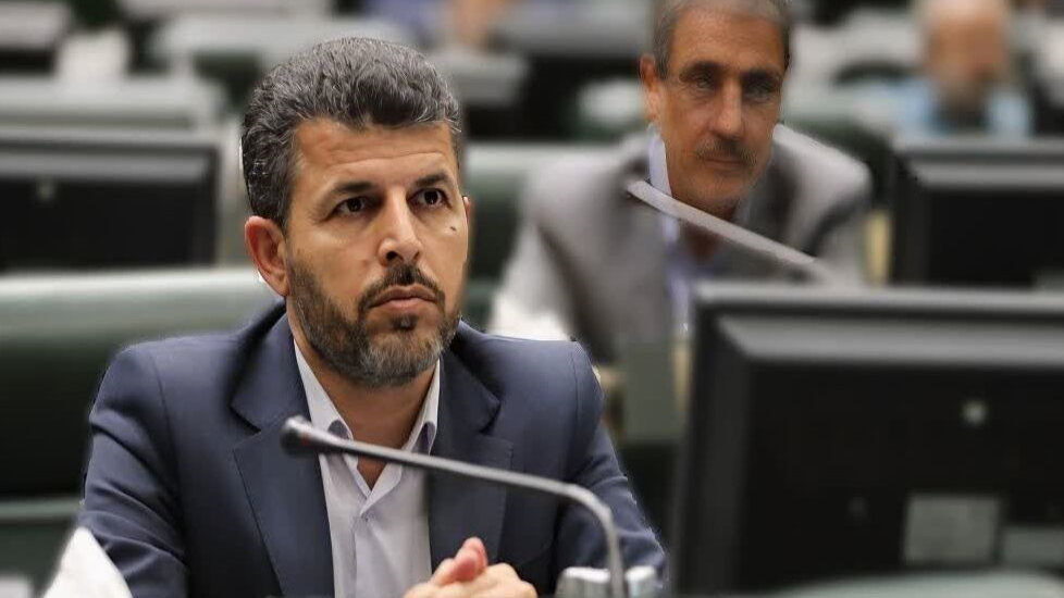 تصویب خروج ایران از NPT در مجلس کذب است