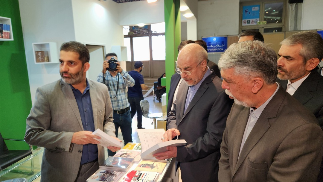 دکتر قالیباف از سی‌وششمین نمایشگاه بین‌المللی کتاب بازدید کرد