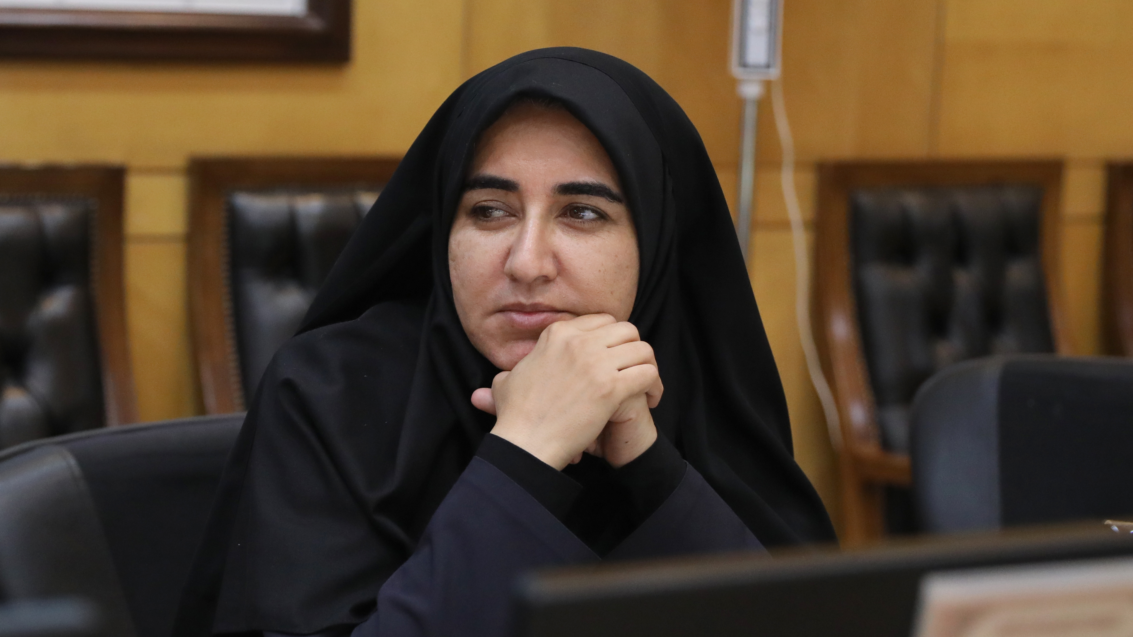 تشدید مجازات افرادی که با دشمن همکاری می کنند، ضرورت داشت