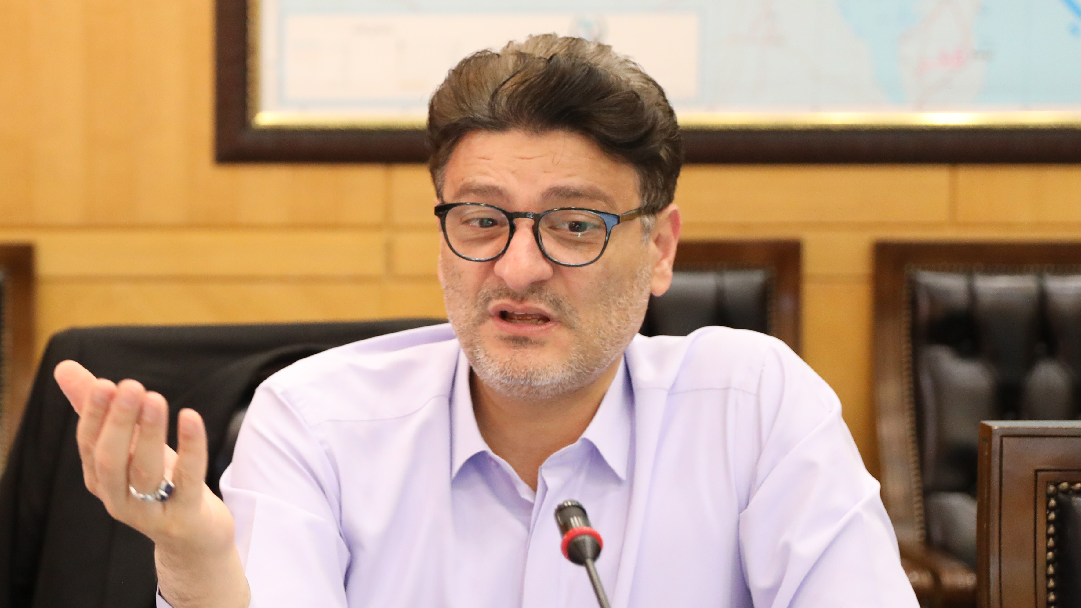 بررسی دلایل عدم سودآوری پالایشگاه‌ها و موانع تامین خوراک/ضرورت اصلاح قوانین در جهت حمایت از پالایشگاه‌ ها