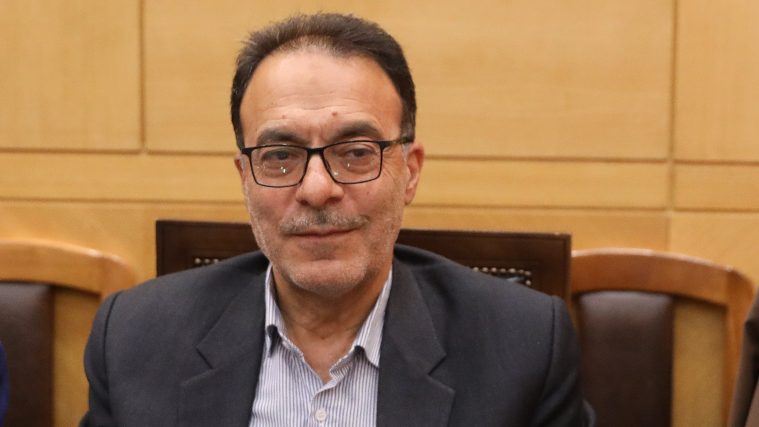 سازمان انرژی‌های تجدیدپذیر بر تولید انرژی خورشیدی و بادی متمرکز شده است