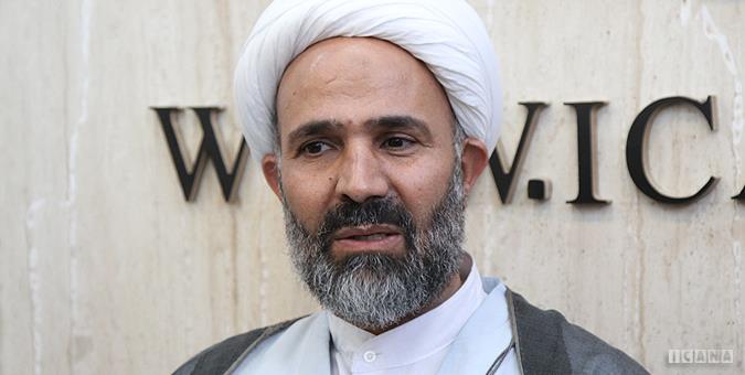 مابه التفاوت ارز دولتی و آزاد بین خانواده های آسیب پذیر توزیع شود