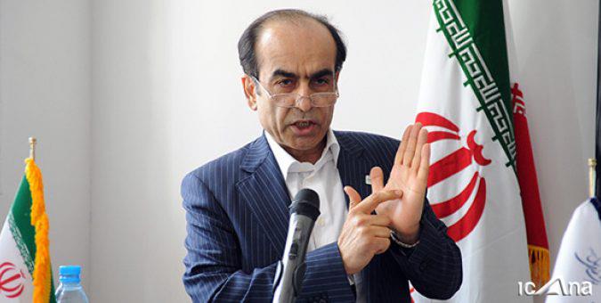 اهمیت تداوم عرضه نفت در بازار بورس/ لزوم اعتماد بخش خصوصی به دولت