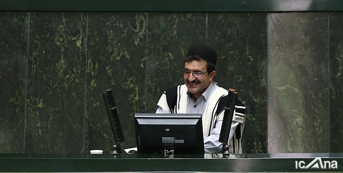 وزارت نیرو بهره برداری از سد غدیر باباحیدر را در دستورکار قرار دهد