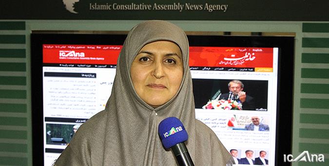 ایجاد صندوق سرمایه‌گذاری فیلم علاوه بر شفاف‌سازی، مانع پولشویی می‌شود/ مسائل جذب سرمایه‌گذار برای تولید فیلم با همکاری بورس حل می‌شود