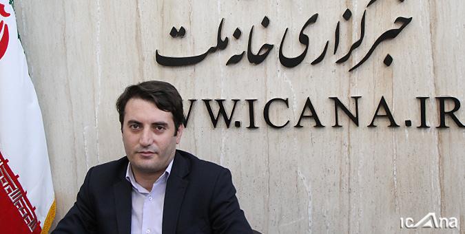 قیمت تمام شده صنایع دستی در کشور پایین است/ گرانی محصولات به دلیل وجود واسطه‌ها و دلالان