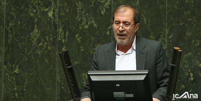 تعامل و توازن بین منابع درآمدی کشور برقرار شود