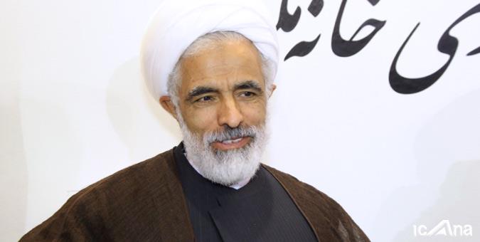 مسئولان تجربه همدلی دوران جنگ را تکرار کنند/ امروز باید منفعت‌طلبی جای خود را به منافع ملی بدهد/ قوه قضائیه عوامل تفرقه‌انگیز را شناسایی و دفع کند