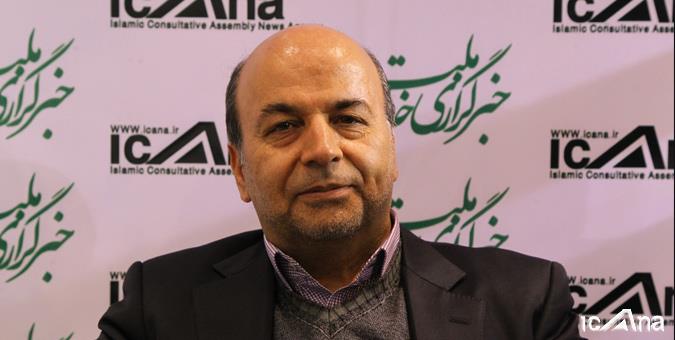 برگزاری دوره‌های آموزشی برای خبرنگاران جهت دستیابی به جامعه رسانه‌ای مستقل در حوزه دیپلماسی پارلمانی