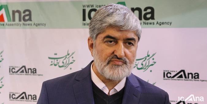 ایرانی بودن ما چیزی نیست که مقابل اسلامی بودن ما قرار گرفته باشد