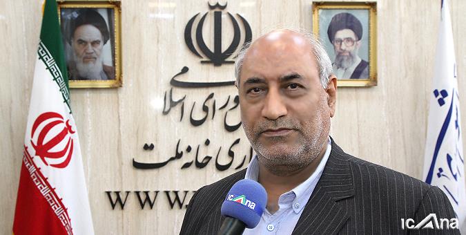 سلیمانی: دولت درصدد عملیاتی کردن وعده‌هایش به مردم باشد / جامعه نباید در تنگنا قرار بگیرد