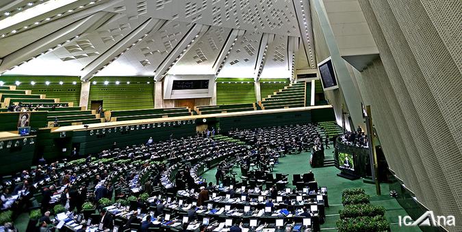قانون‌مند کردن حمایت از کودکان ضروری است/ لزوم جلوگیری از کودک فروشی و تکدی گری نوجوانان