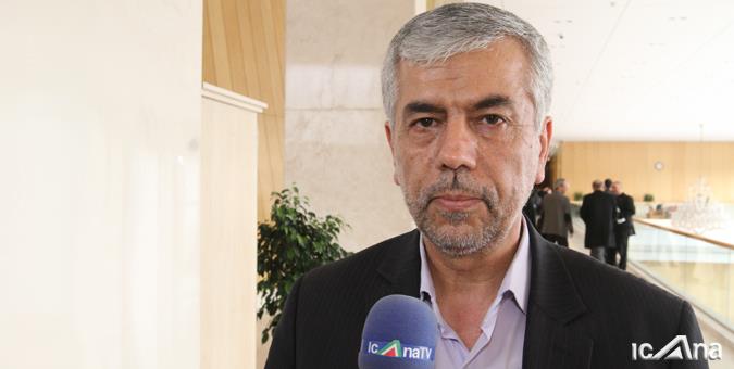 نبود فرهنگ‌ استفاده از فضای مجازی آن را گاهی به فضایی مجرمانه تبدیل می کند