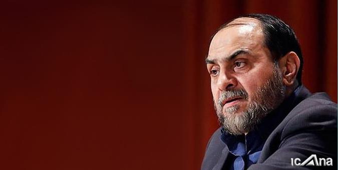 مردم به دنبال معجزه نیستند/ تبعیض و فساد موجب نارضایتی است
